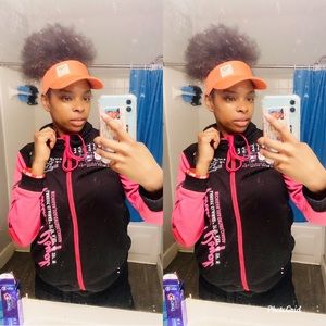 Meet your Posher, Jasmine